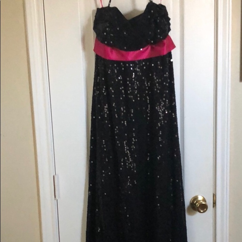 Betsy Johnson glitterati black sequin Formal Dress